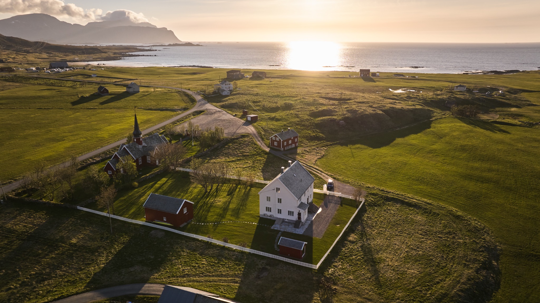 Prestegården ved havet på Ramberg